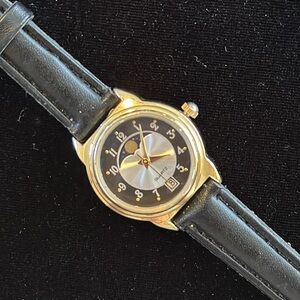 Vintage Ladies Watch Black Leather Shows Sun Up Sun Down New Battery